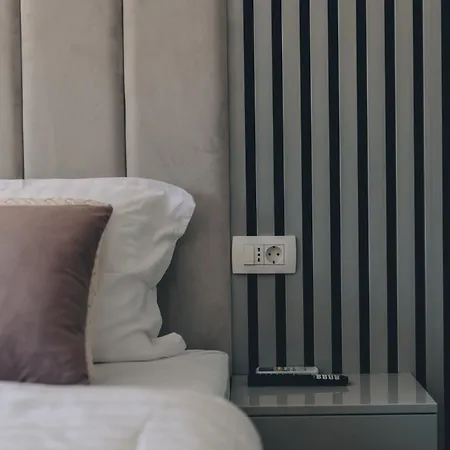 Aura Malinska - Private Pool Apartment Vantacici