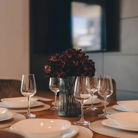 아파트 Aura Malinska - Private Pool