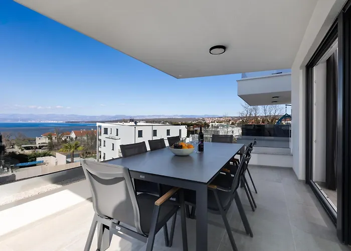 Aura Malinska - Private Pool Вантачичи