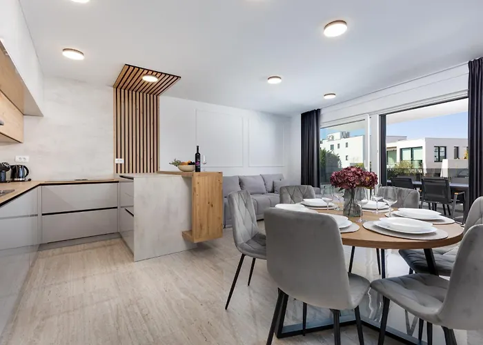 Апартаменты Aura Malinska - Private Pool *